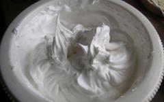 How to make cake decorating cream that holds its shape